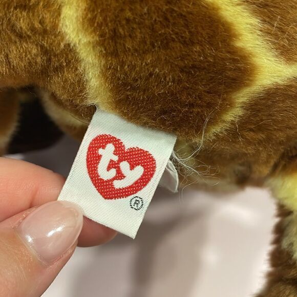 TY Classics Collection “Hightops” the Giraffe Plush 14 inch Tall Good Used Con… - Picture 9 of 12